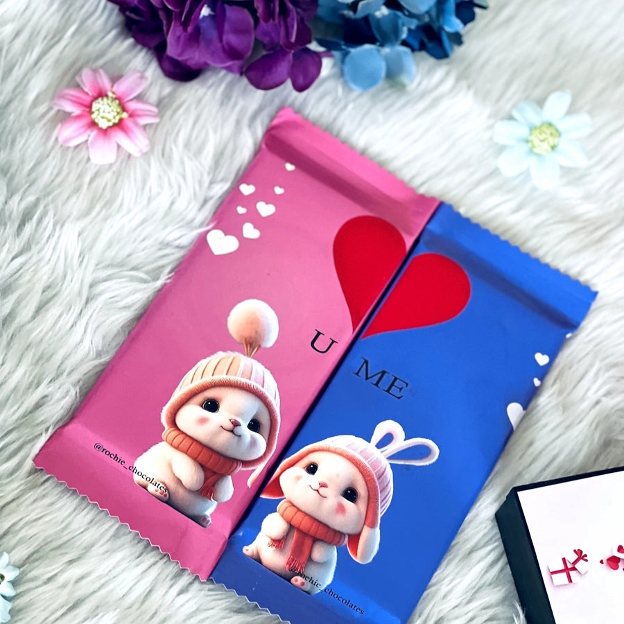 Couple Chocolates Bar for a Sweet Valentine’s Celebration! Set of 2 Chocolates