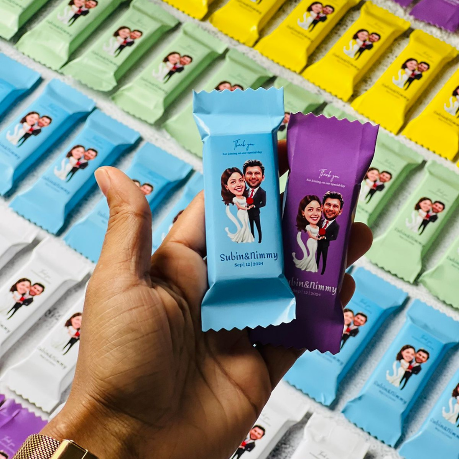 Personalized Wedding Return Favor - Chocolate with Name & Photo