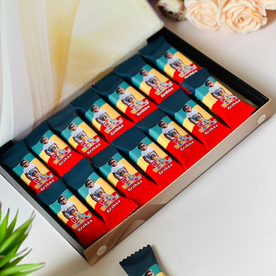 Chocolate Gift Box: Personalized Treats with Stylish Wraps