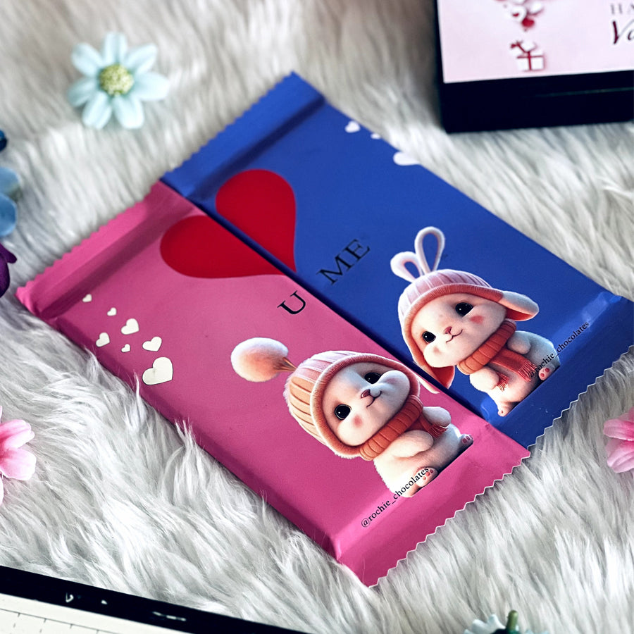 Couple Chocolates Bar for a Sweet Valentine’s Celebration! Set of 2 Chocolates