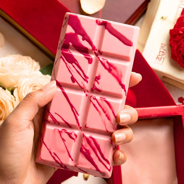 Red Velvet Crush – Premium Chocolate Bar 🍫